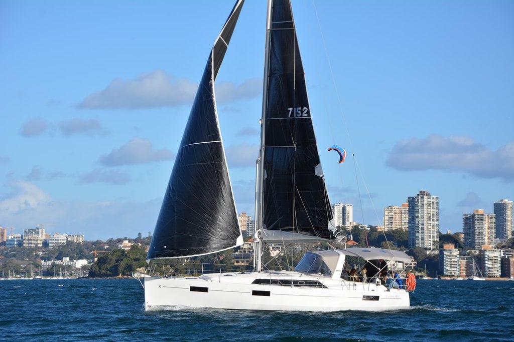 sail yacht sydney